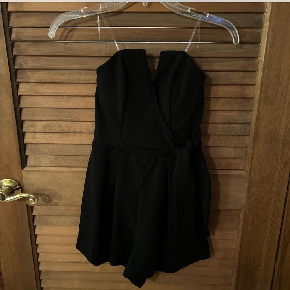 Mi Amore Black Strapless Romper
